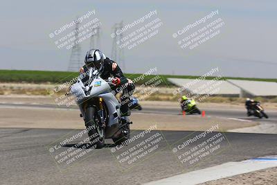 media/Jul-22-2022-TrackDaz (Fri) [[ca4971259a]]/Group B/130pm (Wheelie Bump)/